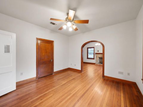 Tiny photo for 229 E Cedar Street, Angleton, TX 77515 (MLS # 58022457)