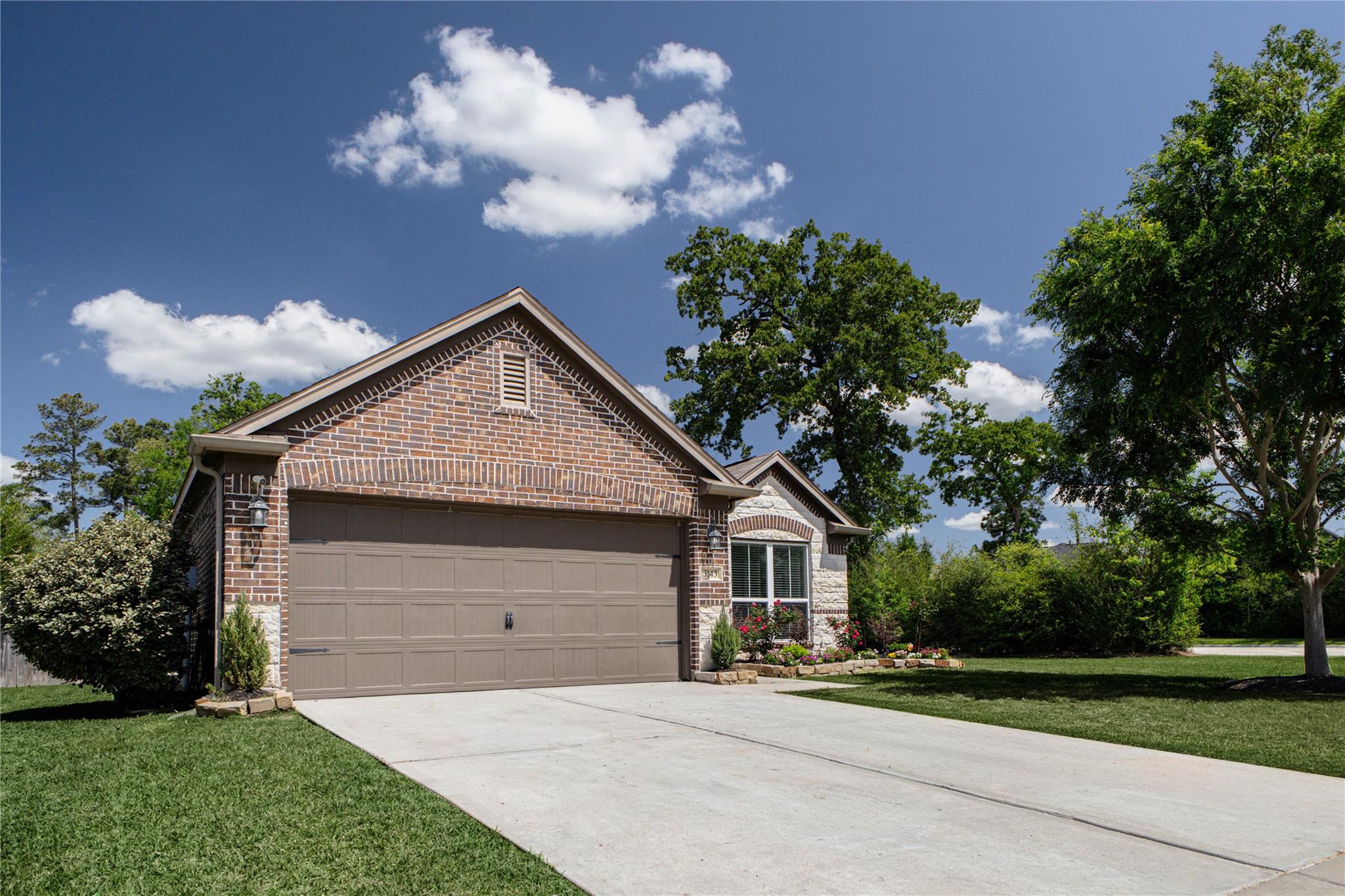 3143 Soaring Pines Trail