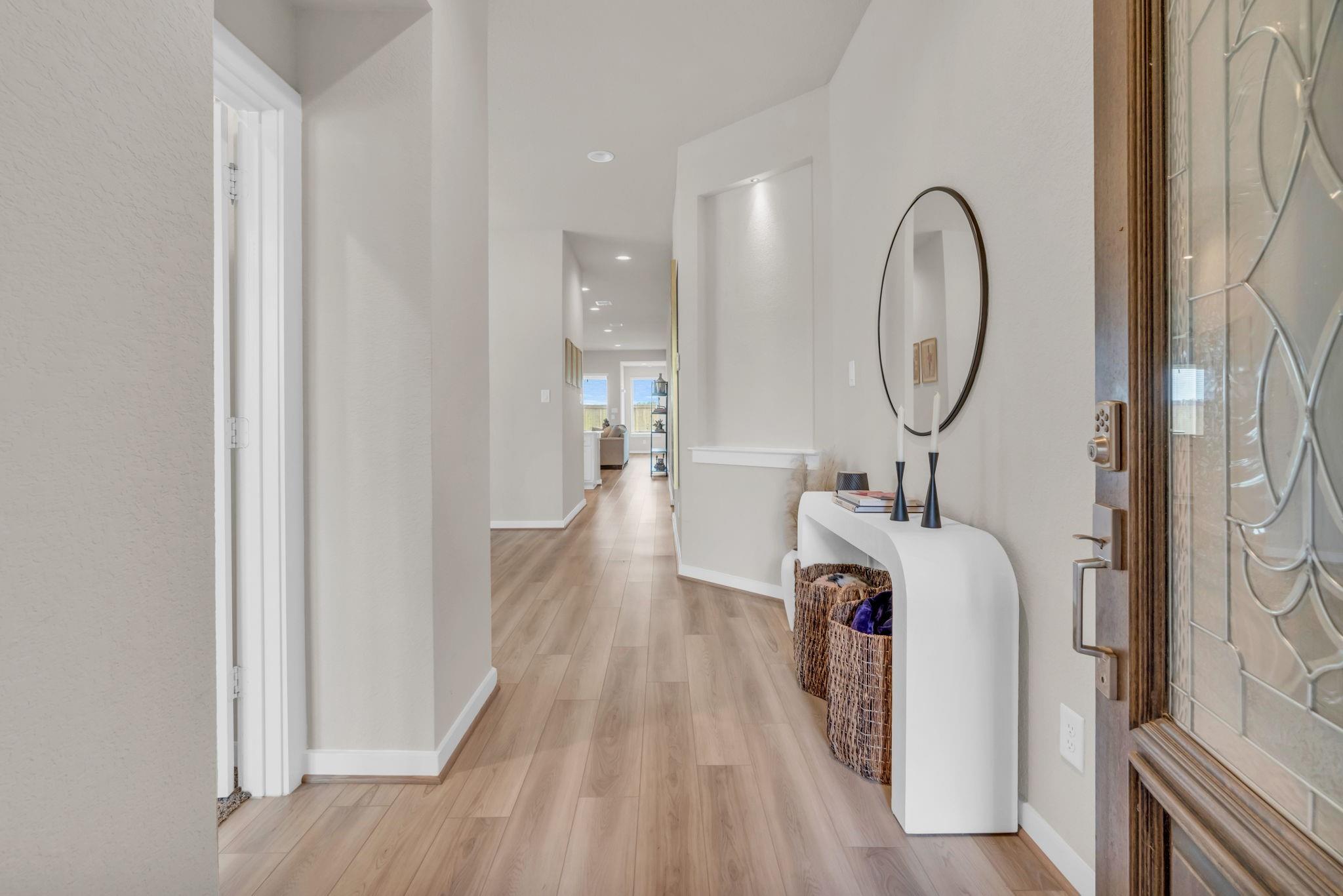 28403 Hannahs Harbor Lane