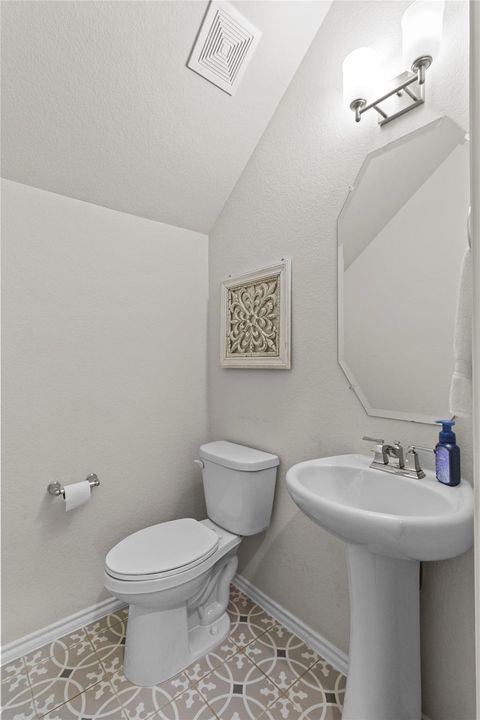 Tiny photo for 4012 Delta Rose St, Houston, TX 77018 (MLS # 16777778)