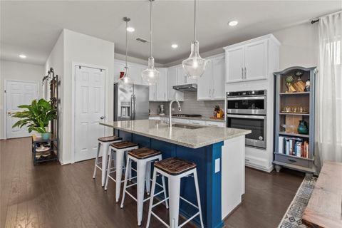 Tiny photo for 4012 Delta Rose St, Houston, TX 77018 (MLS # 16777778)