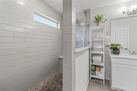 Tiny photo for 4012 Delta Rose St, Houston, TX 77018 (MLS # 16777778)