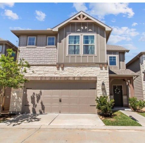 Photo of 4012 Delta Rose St, Houston, TX 77018 (MLS # 16777778)