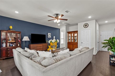 Tiny photo for 4012 Delta Rose St, Houston, TX 77018 (MLS # 16777778)