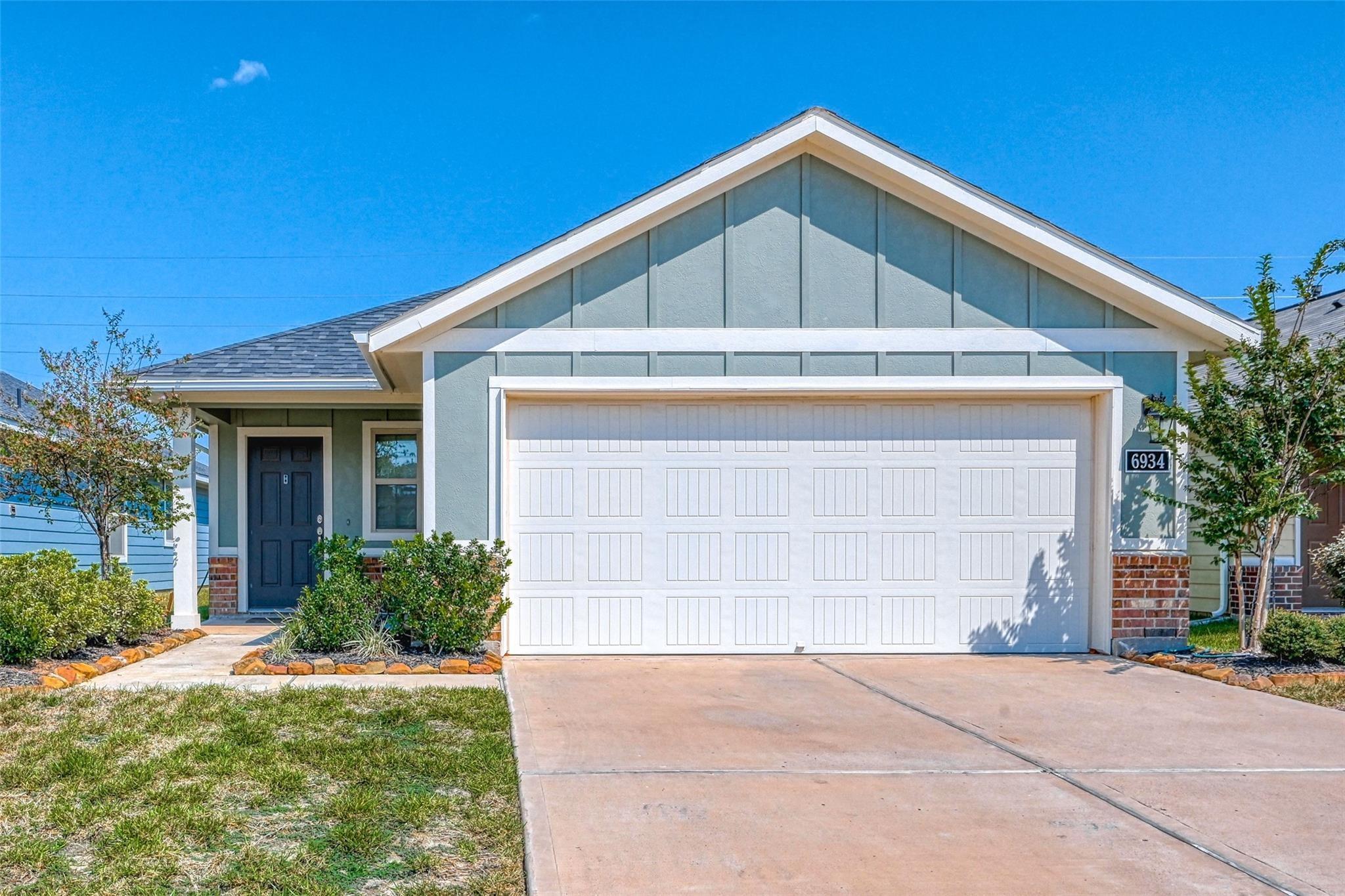 6934 Scarlet Sagebrush Street