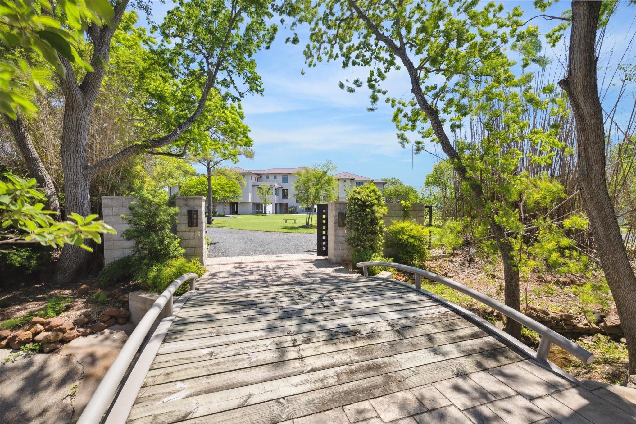 633 Quintana Roo Place