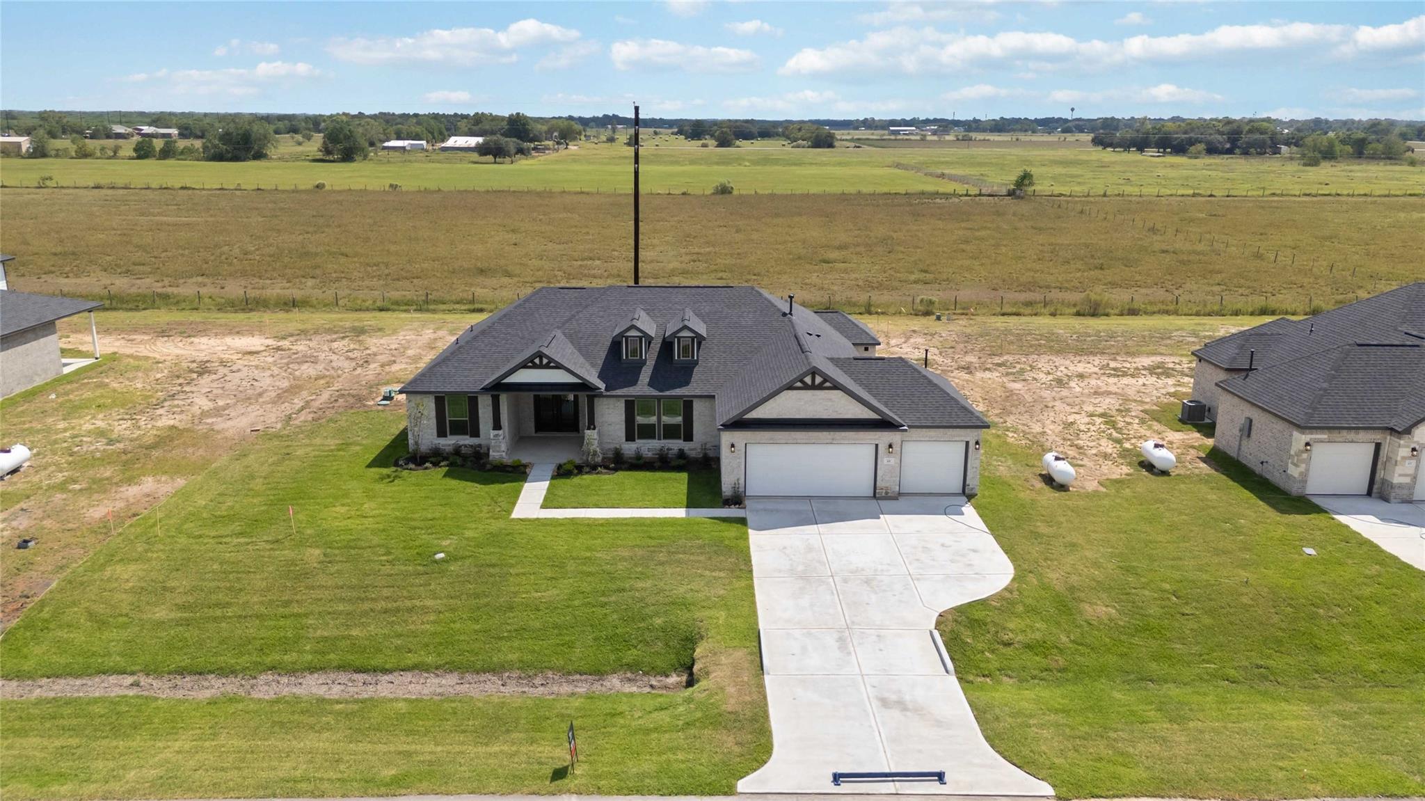 6719 Pelican Lane