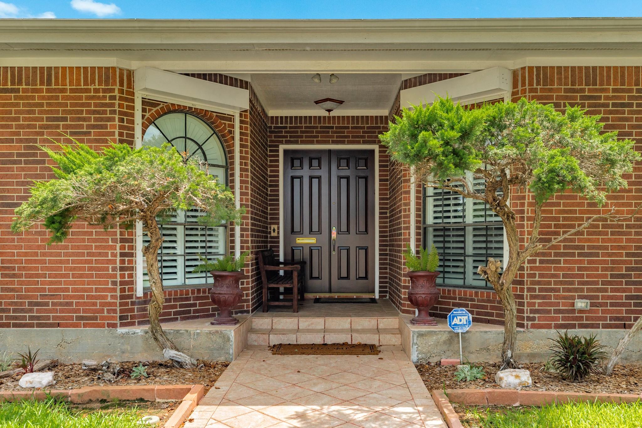 42 W Dansby Drive