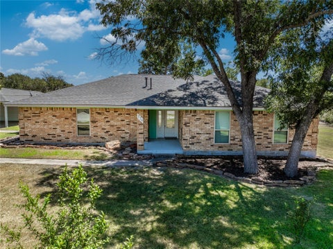 Photo of 778 E Bellville Street, Giddings, TX 78942 (MLS # 65070048)