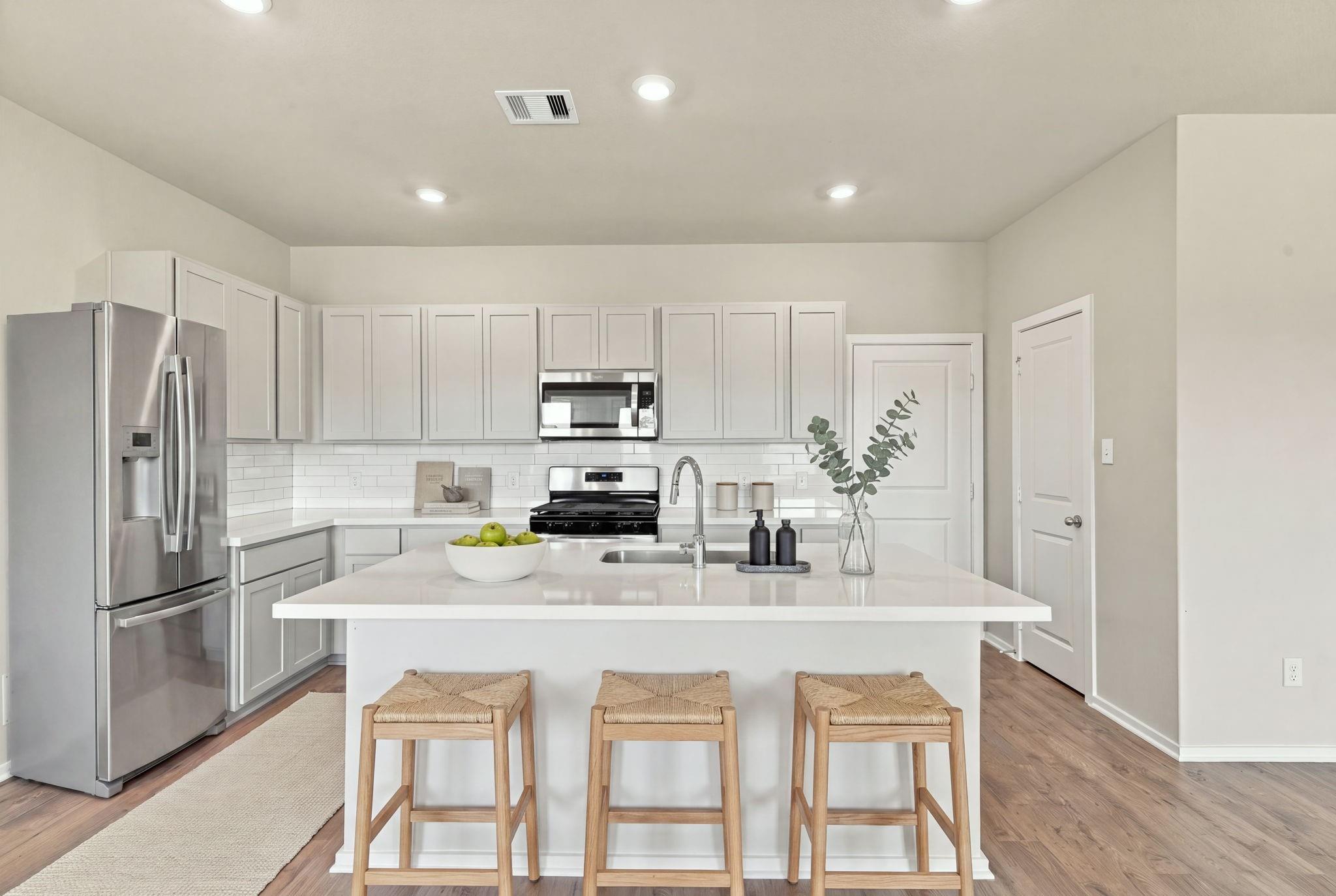 3530 Cardinal Pointe Drive