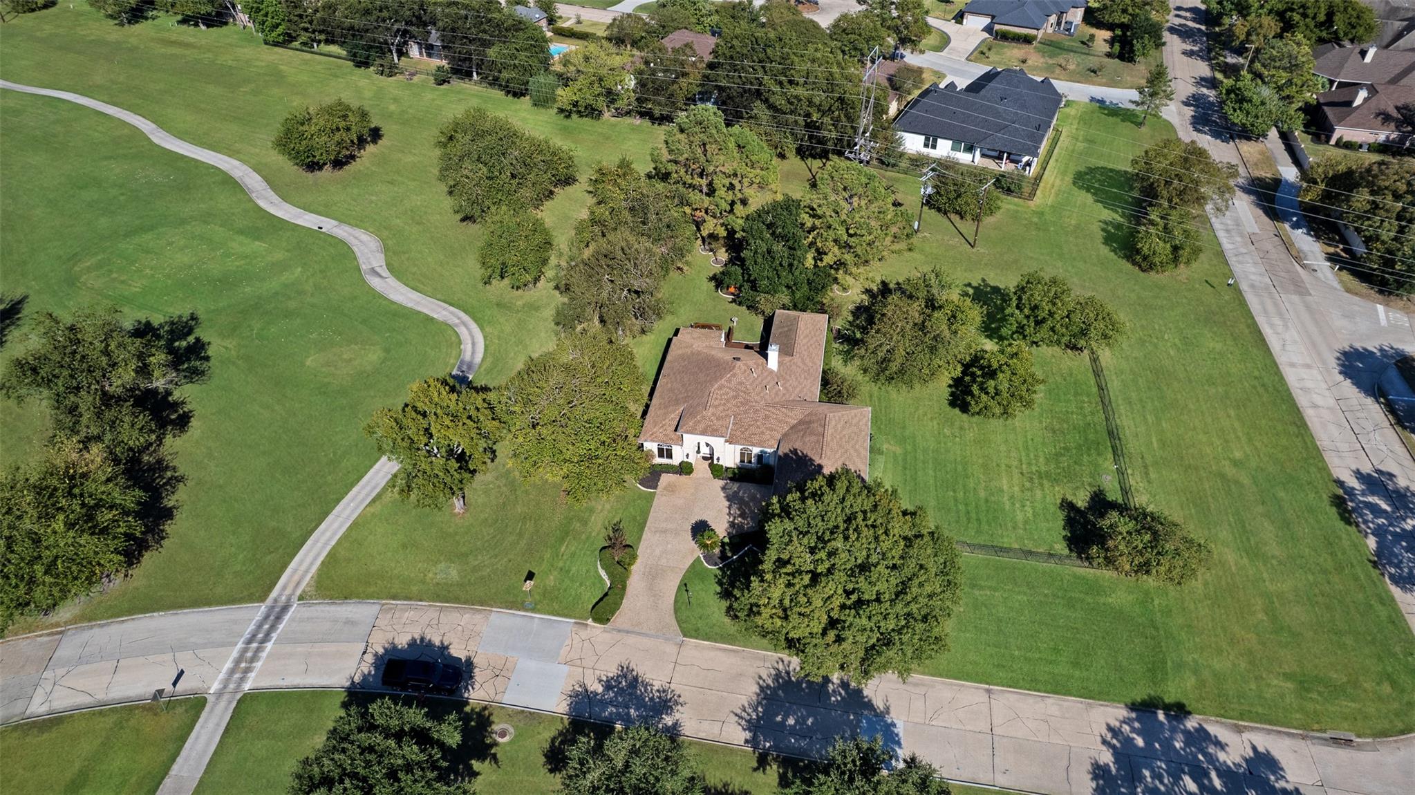 12 Monterrey Road E