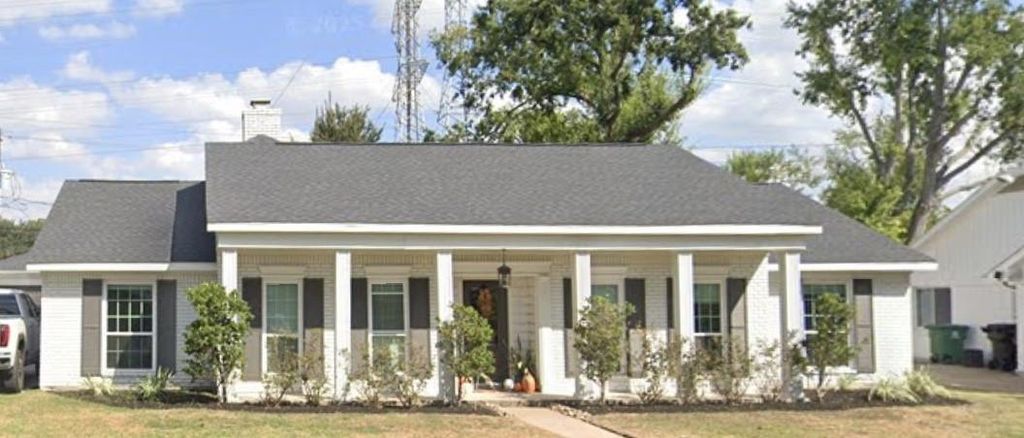 Photo of 9926 Emnora Lane, Houston, TX 77080 (MLS # 52333362)