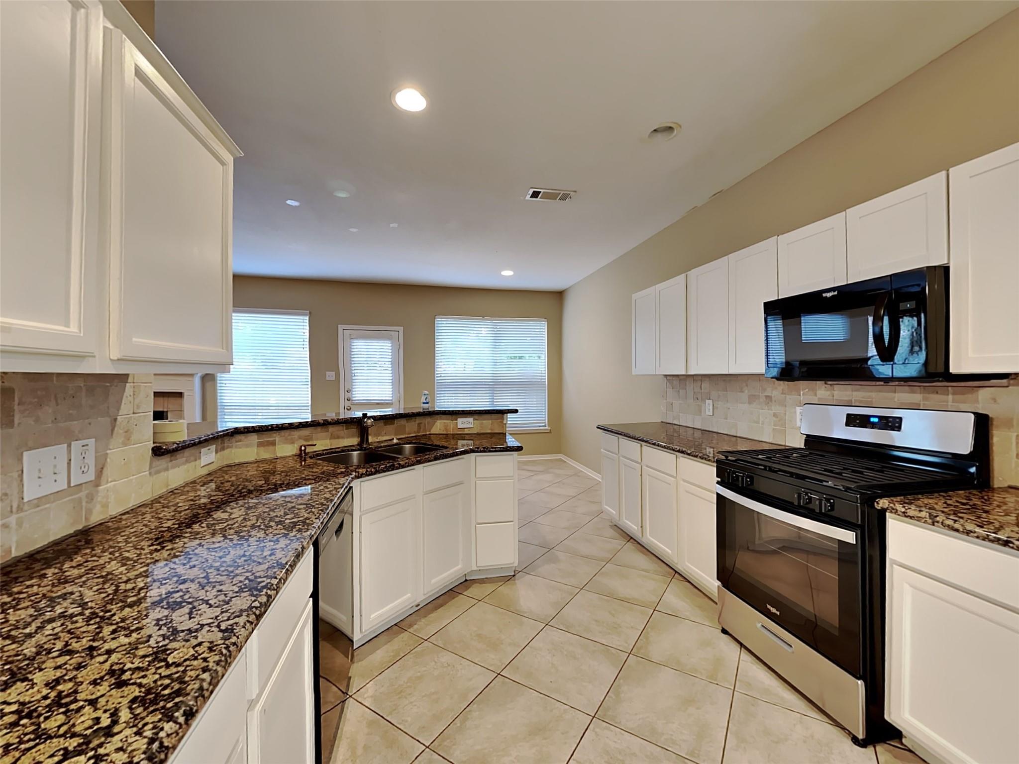 2306 Hollyfield Lane