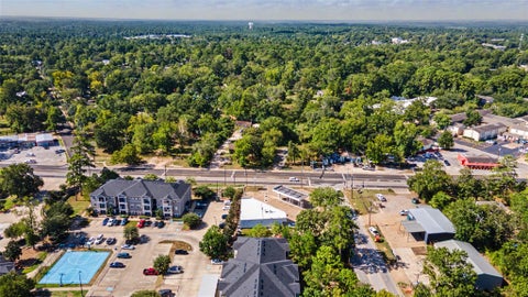 Photo of 3010 Sam Houston Avenue, Huntsville, TX 77340 (MLS # 89388686)