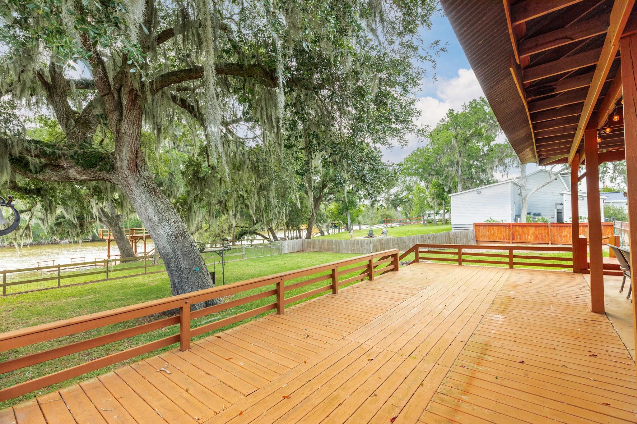1625 County Road 244a