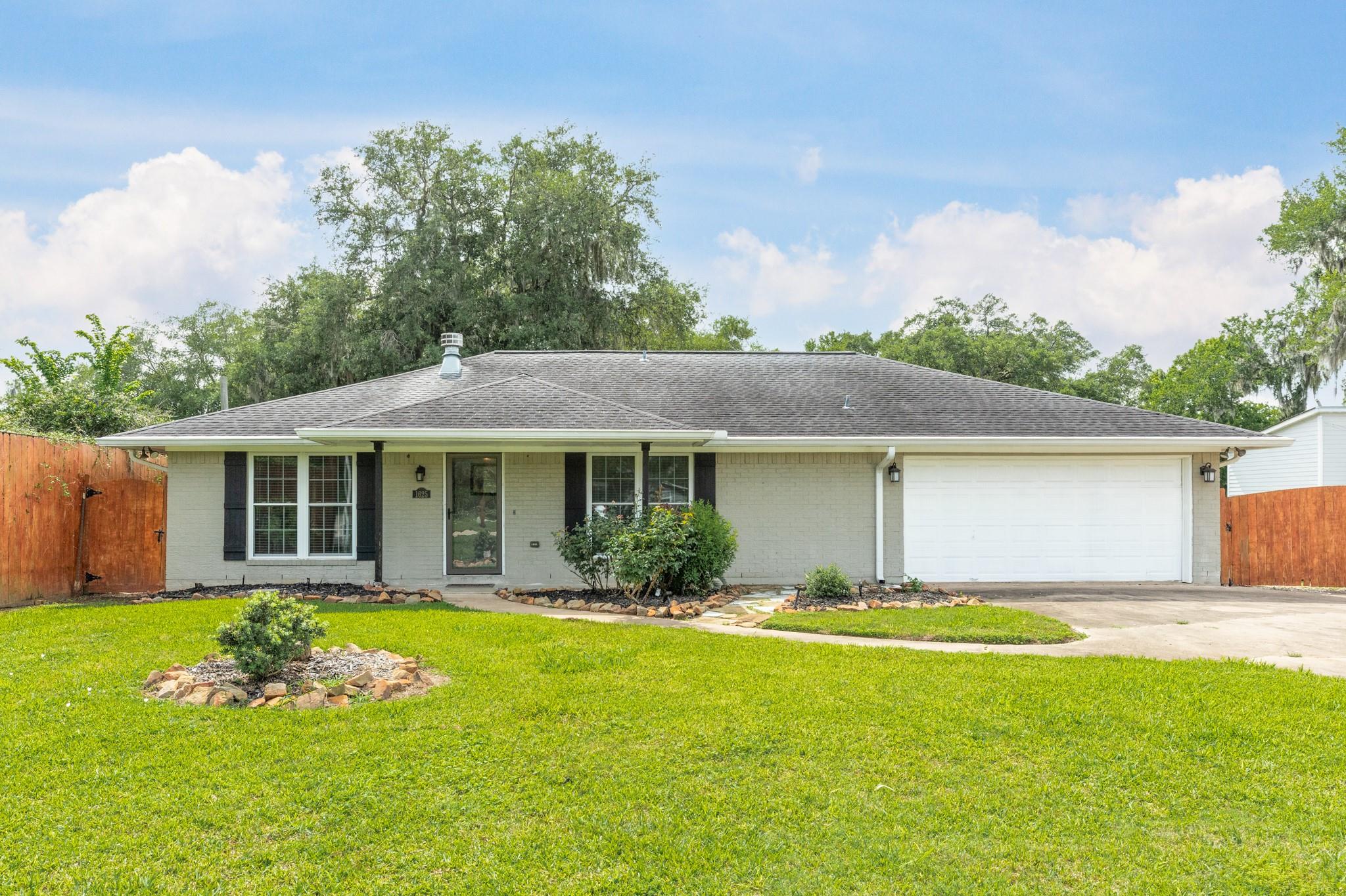 1625 County Road 244a