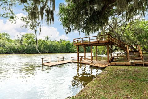 Photo of 1625 County Road 244a, Brazoria, TX 77422 (MLS # 84763758)