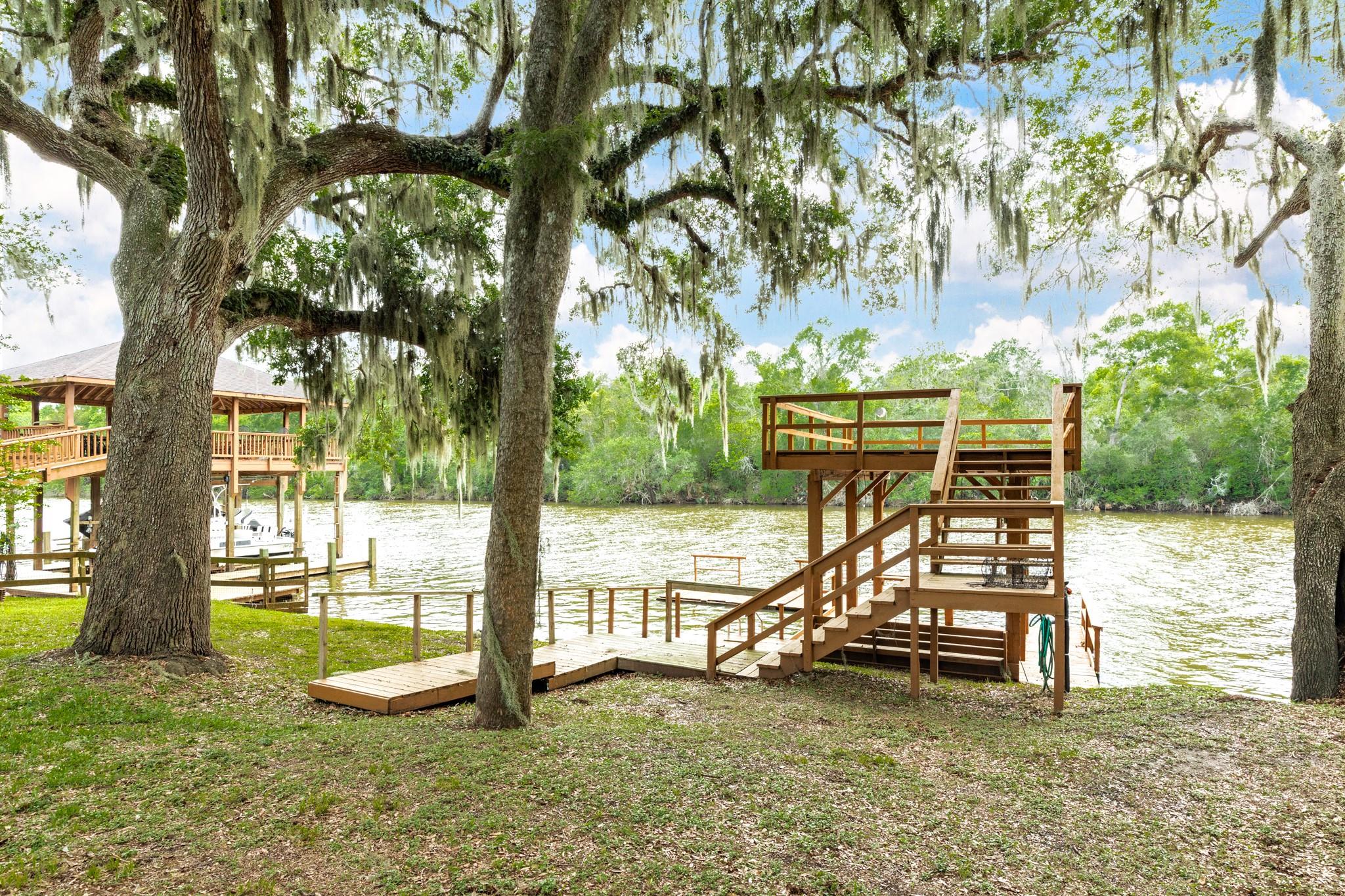 1625 County Road 244a
