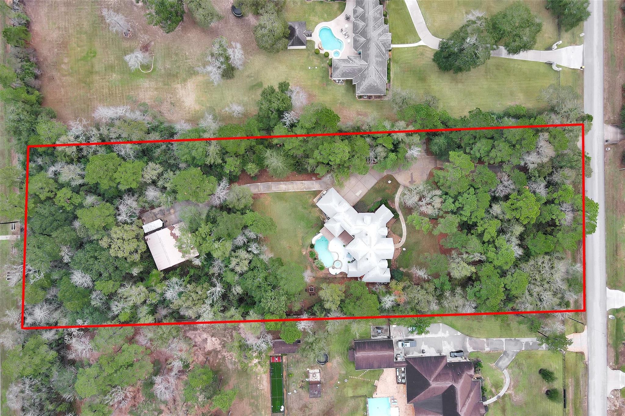 11018 Lake Windcrest