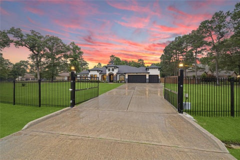 Photo of 27303 E Benders Landing Boulevard, Spring, TX 77386 (MLS # 76733767)