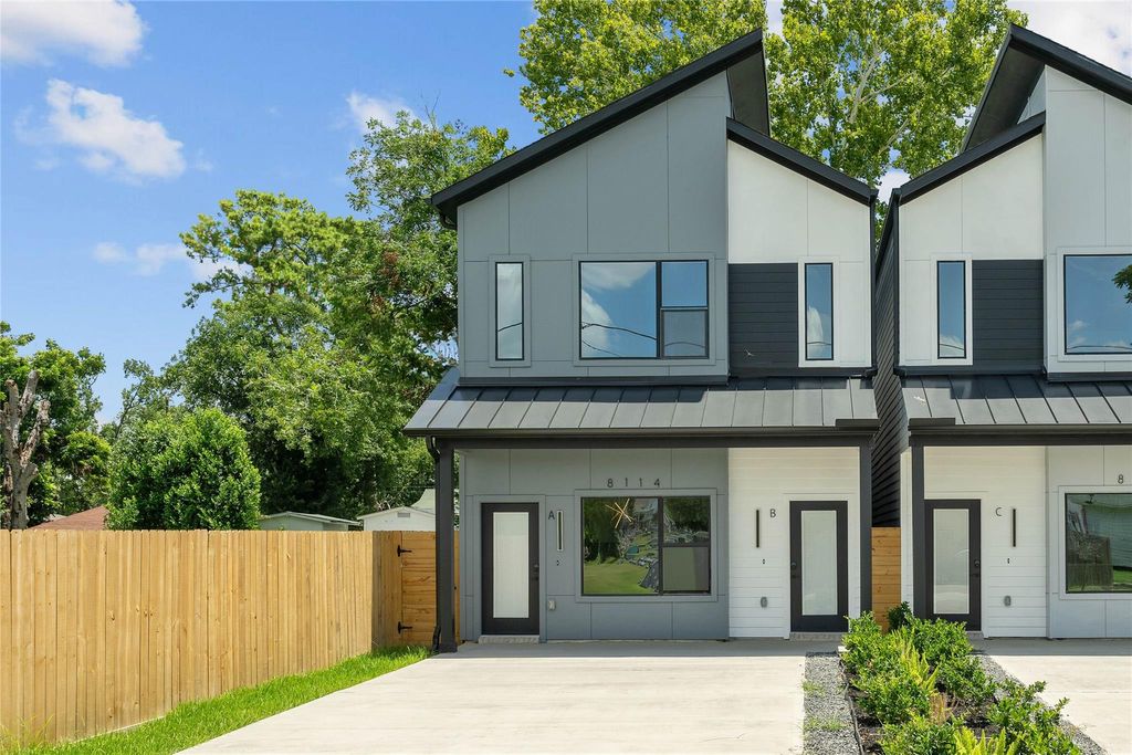 Photo of 8114 Double Avenue #A, Houston, TX 77088 (MLS # 69690690)