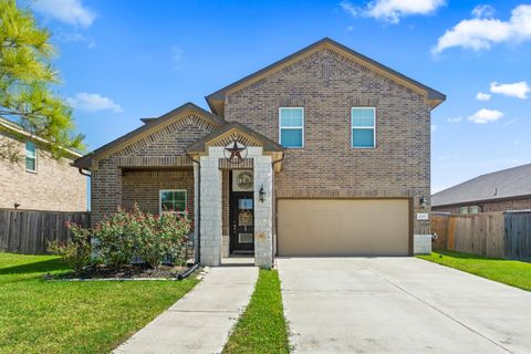 Photo of 2715 Fairfield Landing Lane, Pearland, TX 77089 (MLS # 45847272)