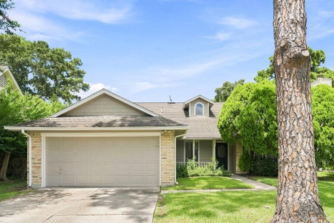 Photo of 15907 Spring Forest Drive, Houston, TX 77059 (MLS # 53042901)