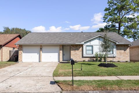 Photo of 7311 Woodoak Drive, Houston, TX 77040 (MLS # 15215350)
