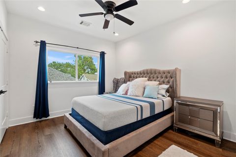 Tiny photo for 1222 Mcneil Street, Houston, TX 77009 (MLS # 64850529)