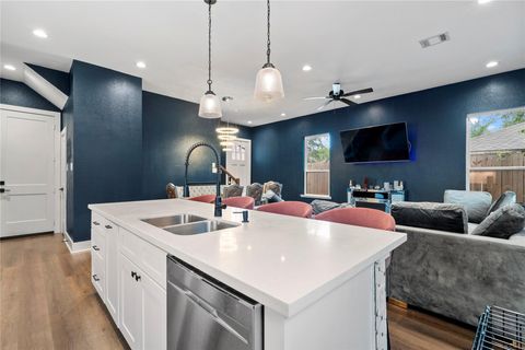 Tiny photo for 1222 Mcneil Street, Houston, TX 77009 (MLS # 64850529)