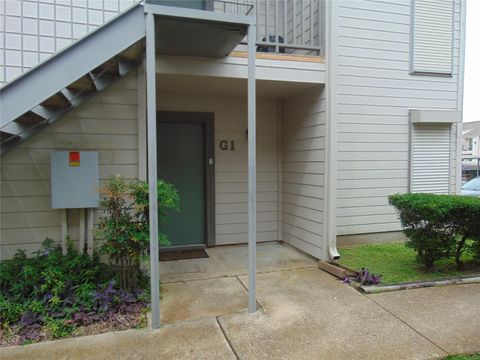 Photo of 3220 69th Street #G1, Galveston, TX 77551 (MLS # 32149548)