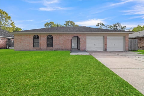Photo of 305 Tiegs Street, League City, TX 77573 (MLS # 23863951)