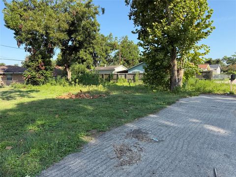 Vacant Land For Sale - Collins Road<br/> Richmond, TX 77469