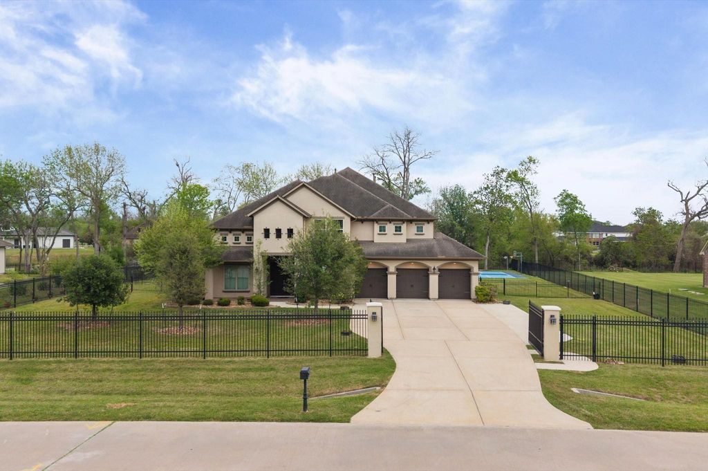 Photo of 4826 Beekman Drive, Missouri City, TX 77459 (MLS # 76981957)