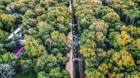 Photo of 1001 Mudd Street, Coldspring, TX 77331 (MLS # 31322143)