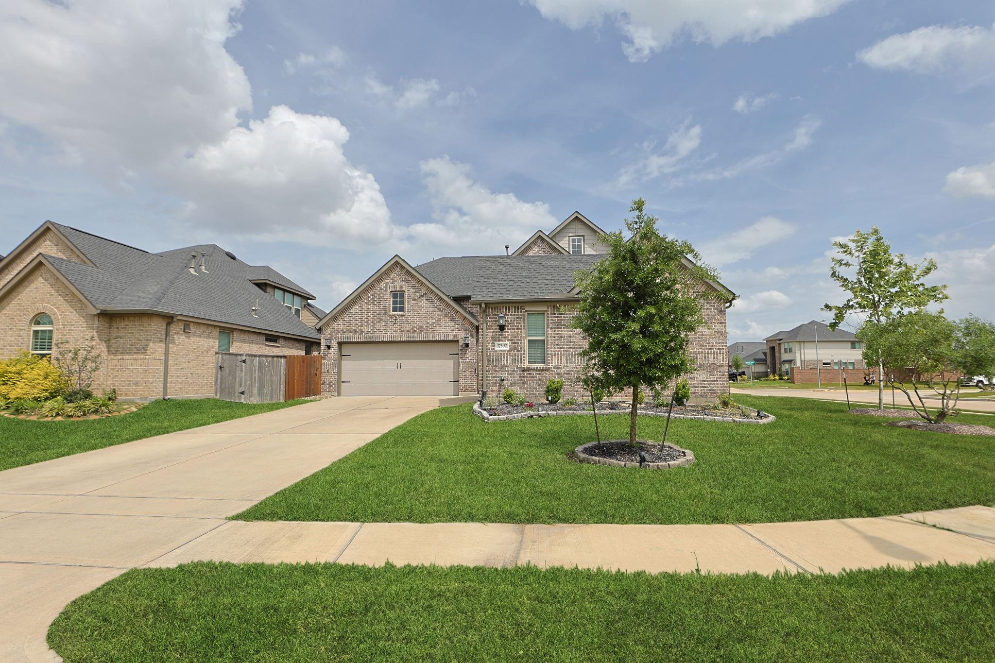 17302 Willow Lexington Court