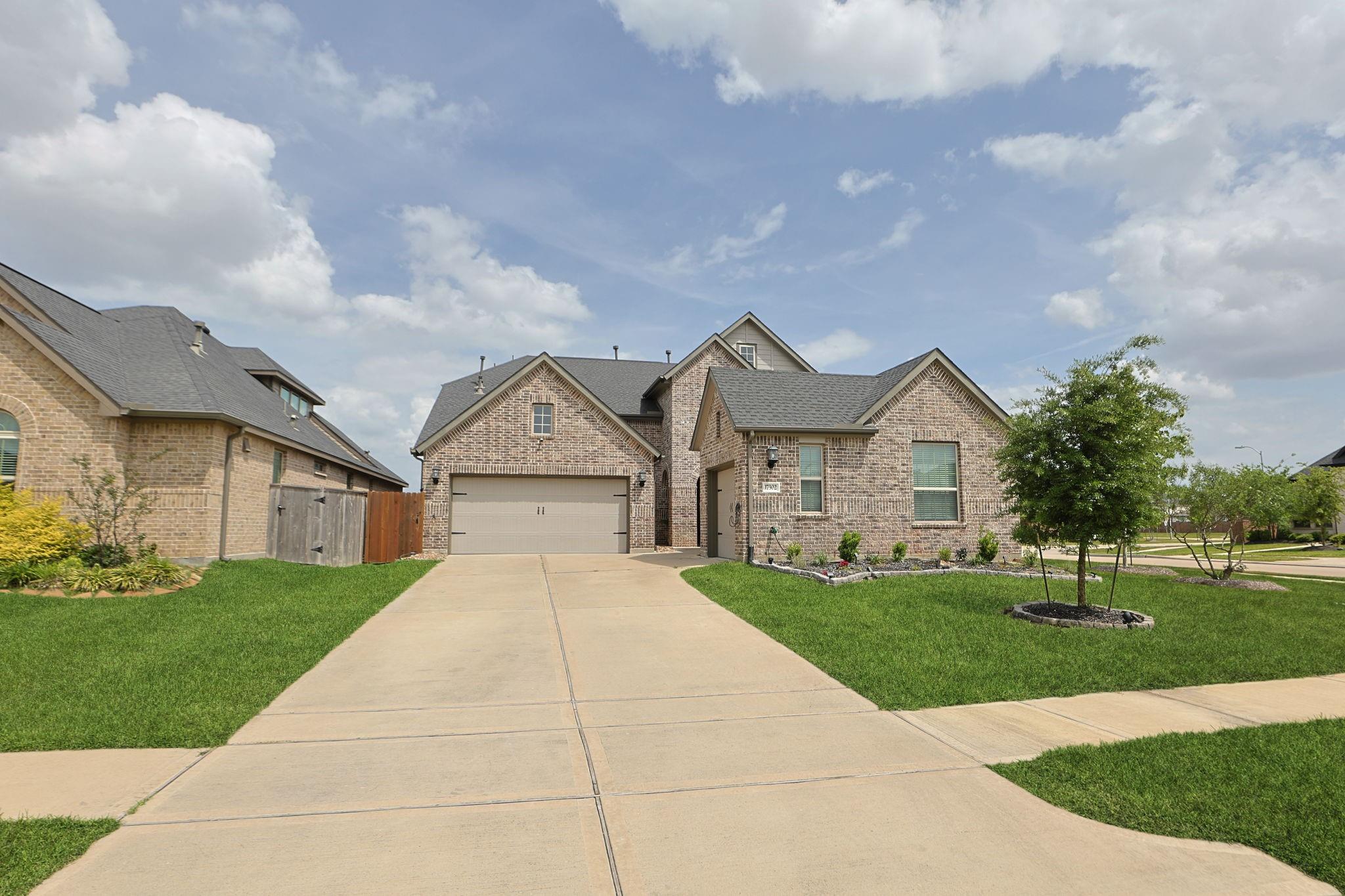 17302 Willow Lexington Court