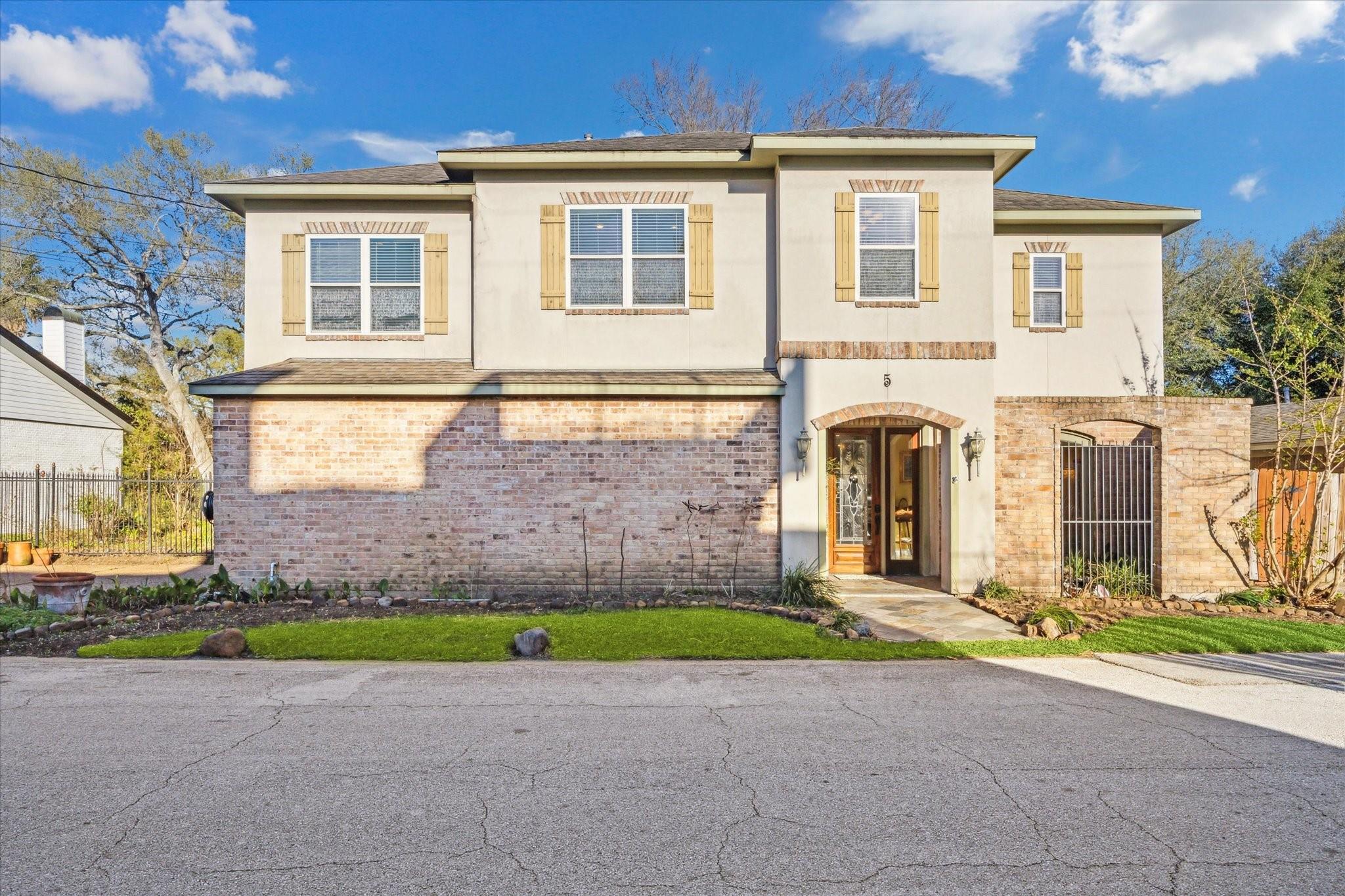 5 Harbor Lane