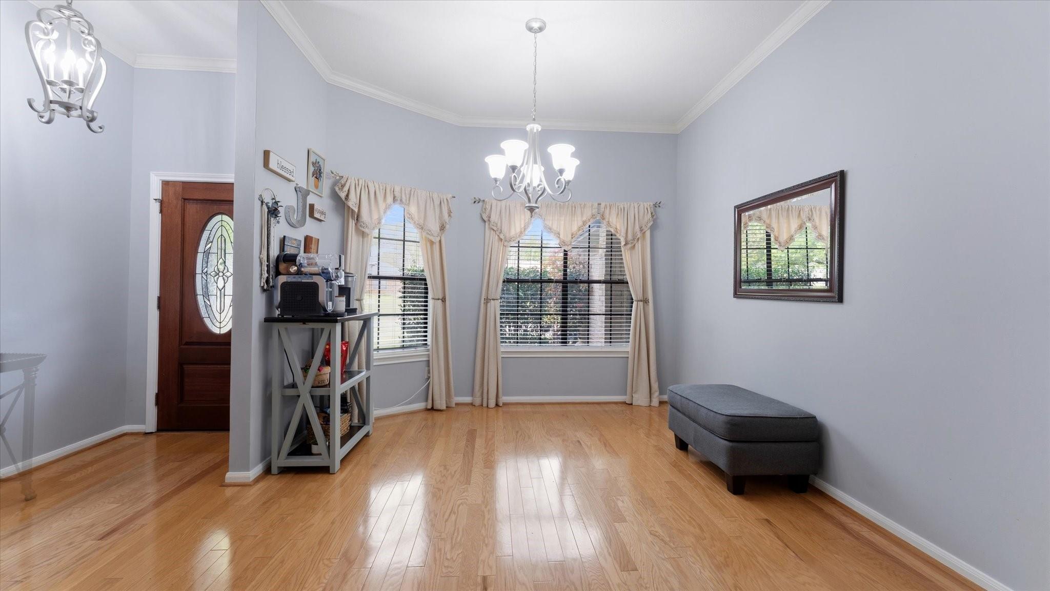 1724 Cantrell Boulevard