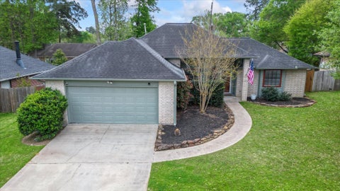 Homes For Sale - 1724 Cantrell Boulevard<br/> Conroe, TX 77301