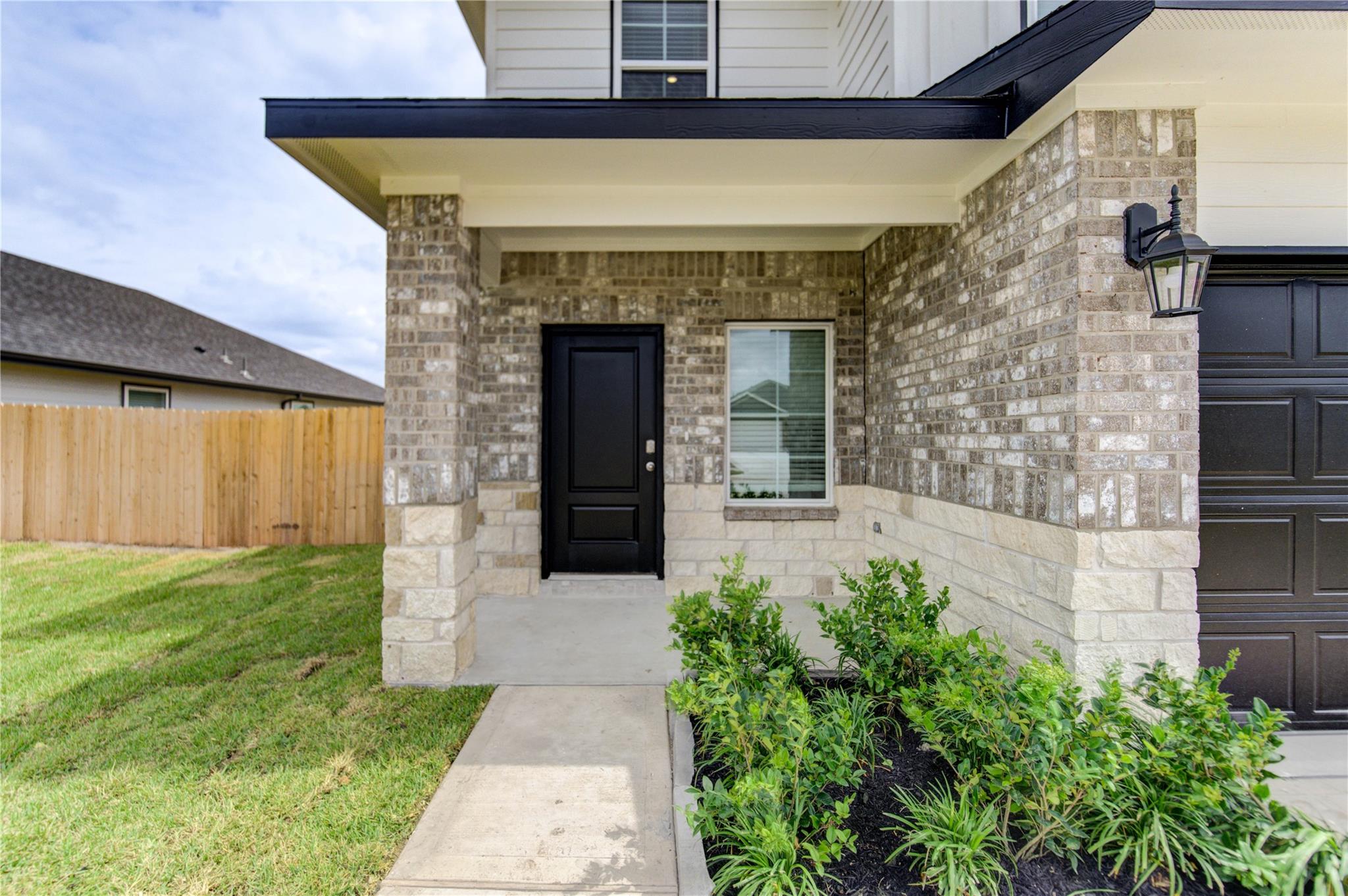 9043 Rose Water Trail