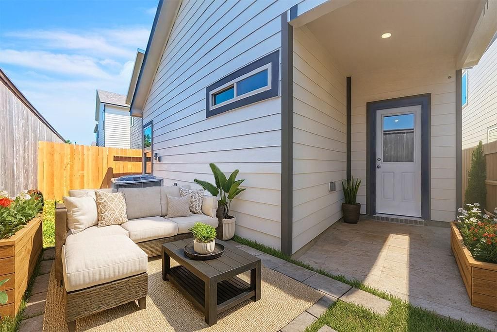 Photo of 14131 Mellow Pine Court, Houston, TX 77032 (MLS # 83083611)