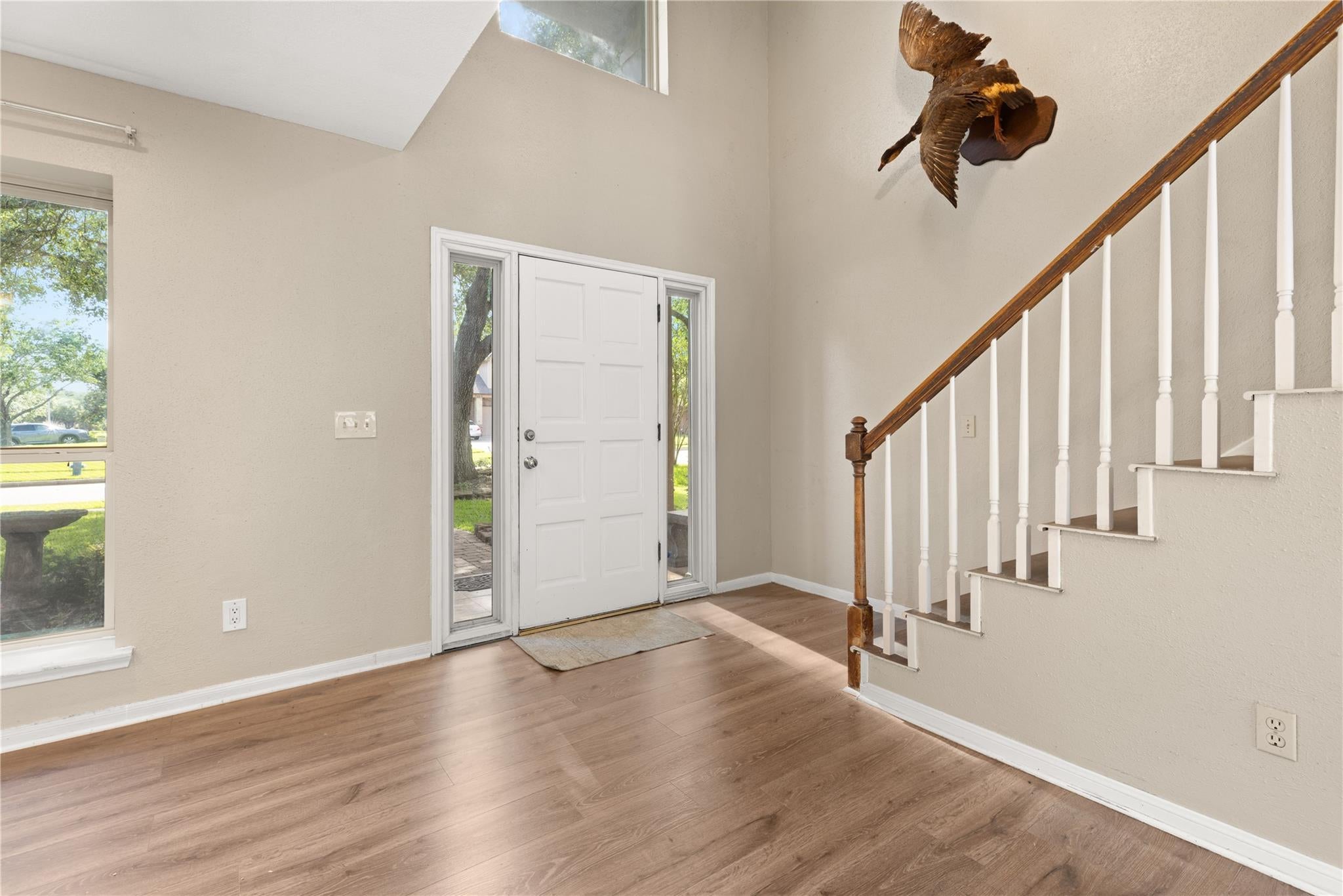 4134 Lakepointe Forest Drive