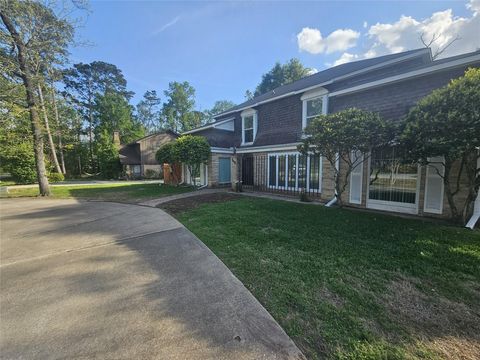 Photo of 548 River Plantation Drive, Conroe, TX 77302 (MLS # 83107427)