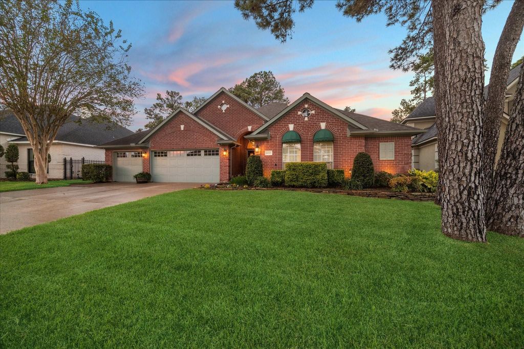 Photo of 18715 Rusty Anchor Court, Humble, TX 77346 (MLS # 42698783)