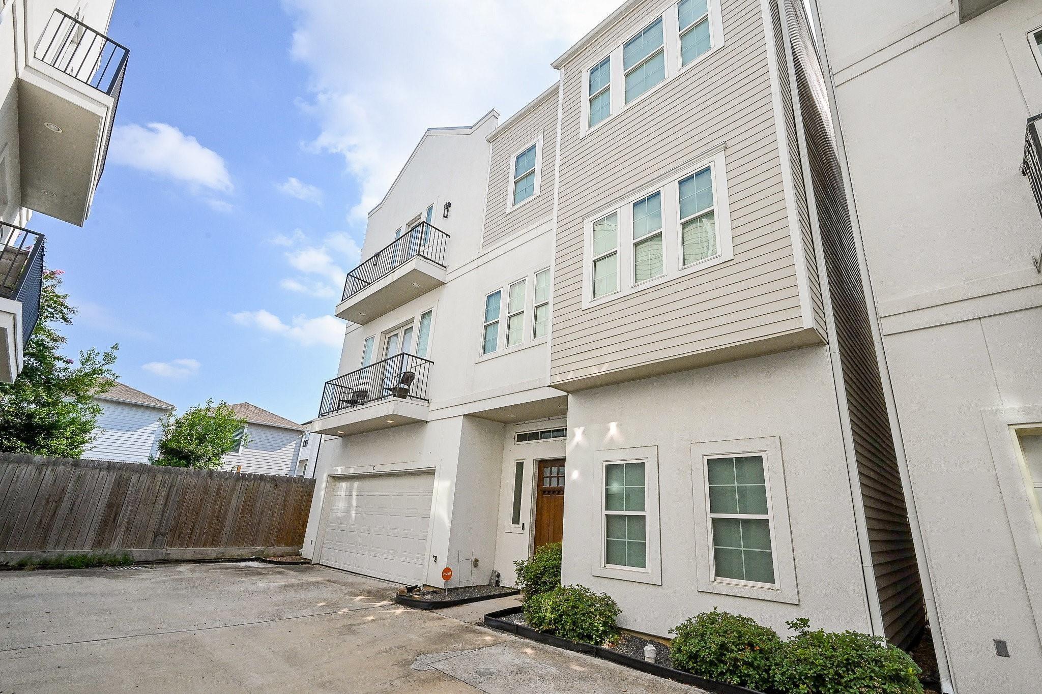 955 W 24th Street C