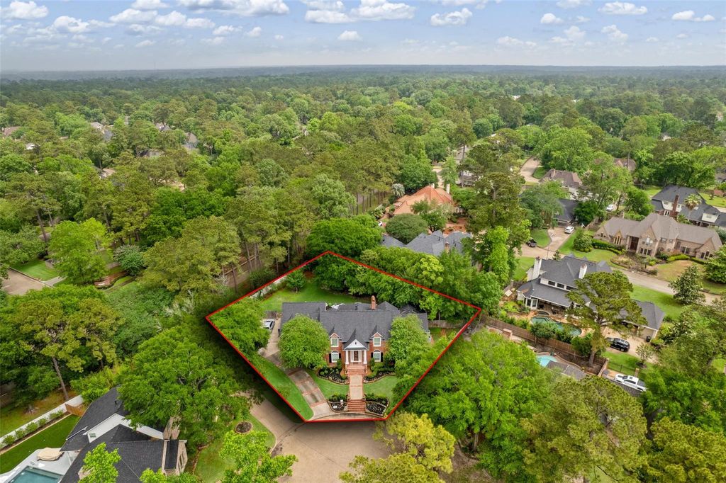 Photo of 5710 Redwood River Drive, Kingwood, TX 77345 (MLS # 47708944)