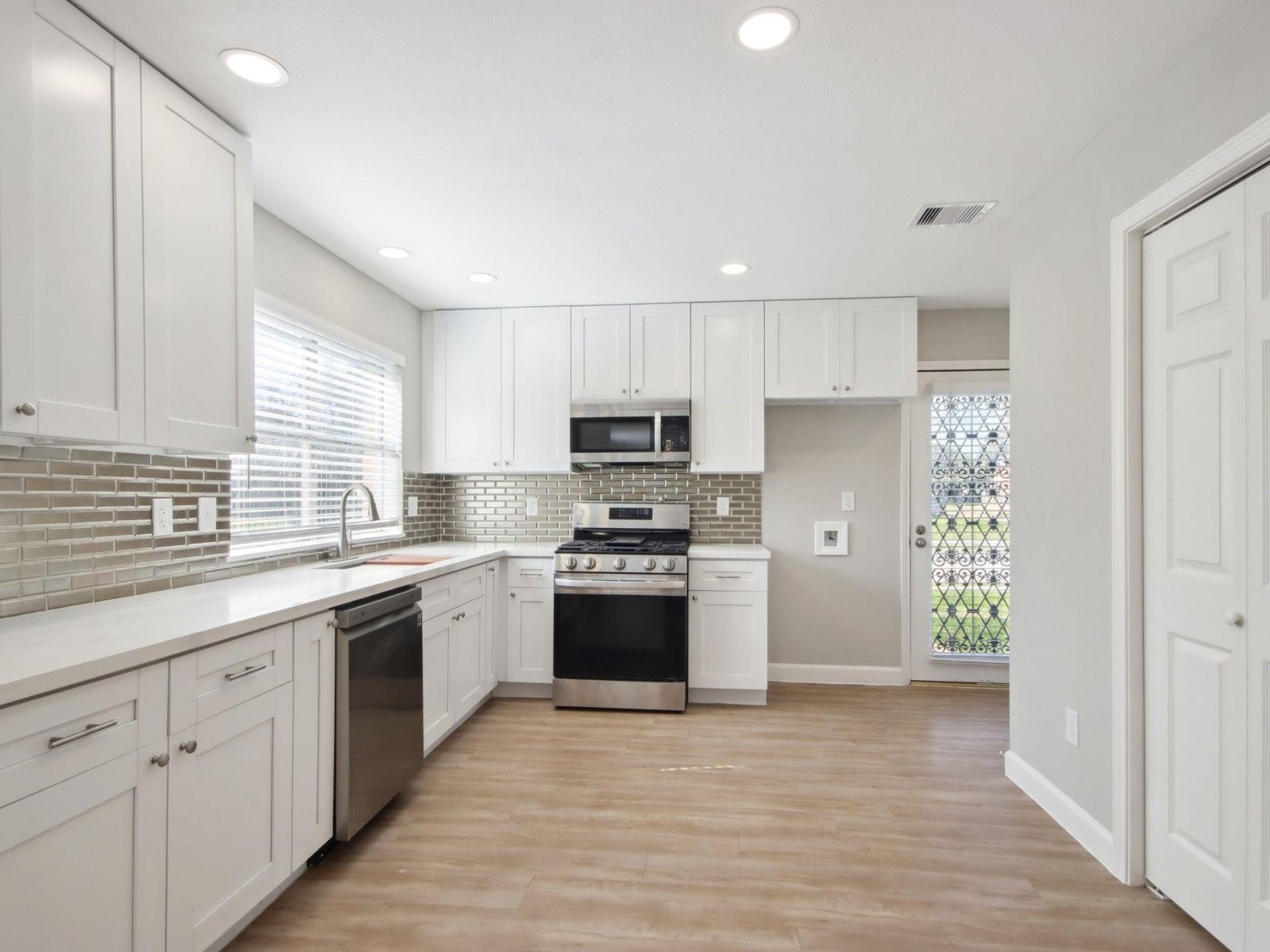 1127 Cascade Creek Drive