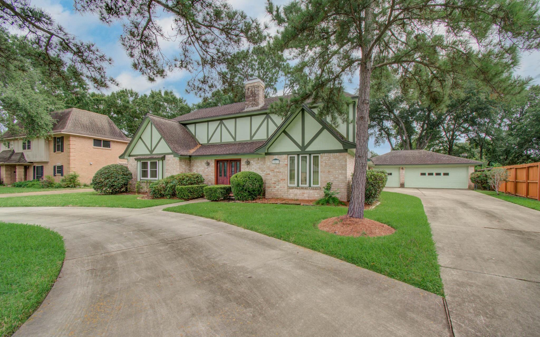 15413 Chichester Lane