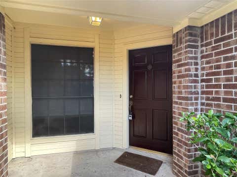 Photo of 15631 Pilgrim Hall Drive, Friendswood, TX 77546 (MLS # 45861890)